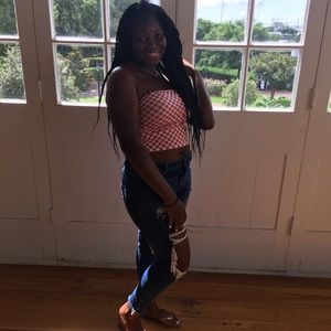 Meet your Posher, Destiny